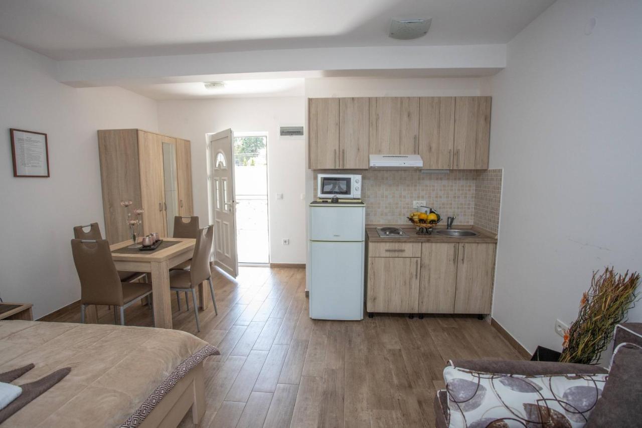 Apartments Gvozdenovic 헤르섹 외부 사진